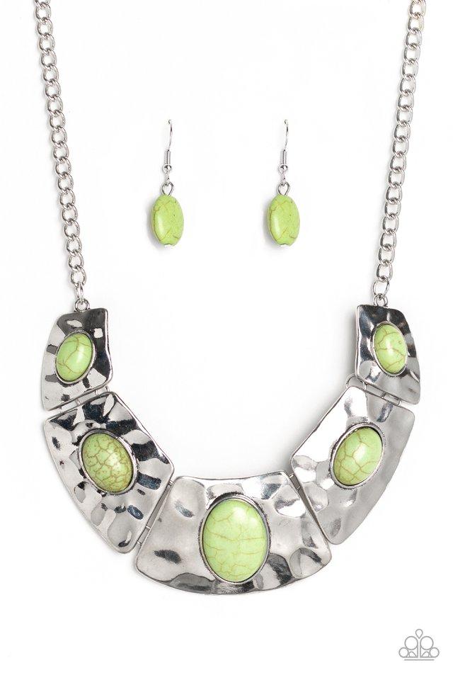 Green crackle online stone necklace paparazzi