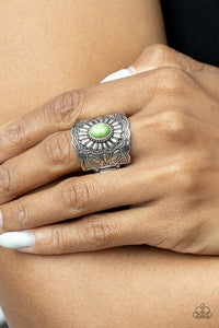 Paparazzi Exquisitely Ornamental - Green Ring