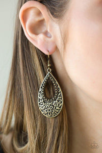 Paparazzi Spring Flinging - Brass Brushed in an antiqued shimmer, a glistening floral teardrop swings from the ear for a seasonal fashion. Earring attaches to a standard fishhook fitting.

