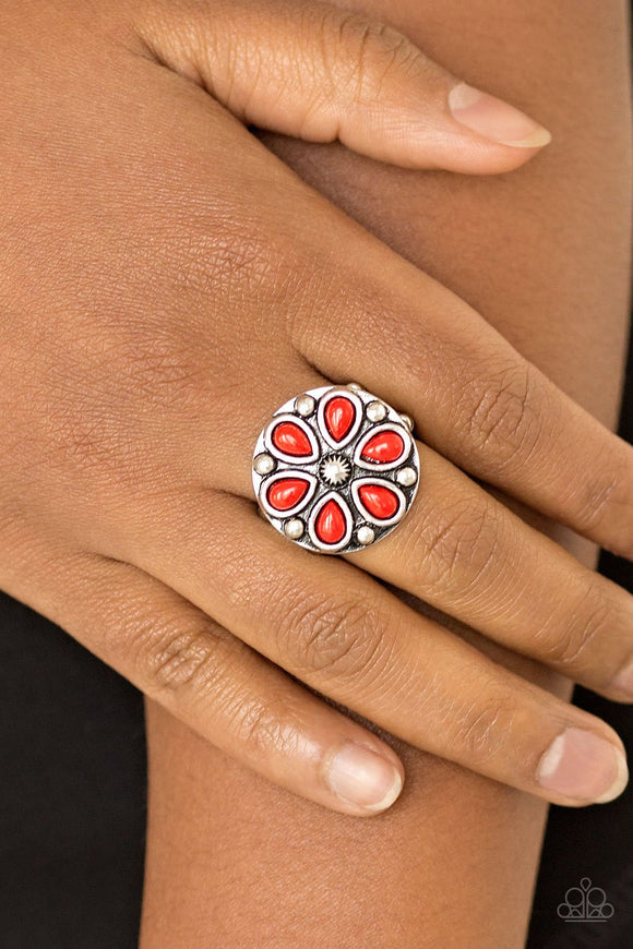 Paparazzi Color Me Calla Lily - Red
Vibrant red beads are pressed into a studded silver frame, creating a colorful floral centerpiece atop the finger. Features a stretchy band for a flexible fit.