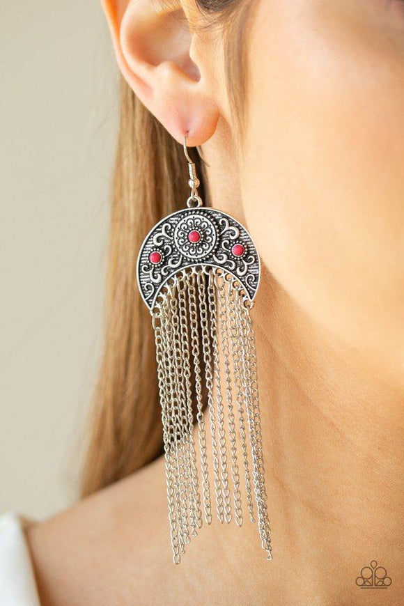 Paparazzi Lunar Melody - Pink Dotted with dainty pink beads, an ornate silver half-moon frame gives way to a sparkling silver chain fringe for a wanderlust vibe. Earring attaches to a standard fishhook fitting.
Featured inside The Preview at ONE Life!

