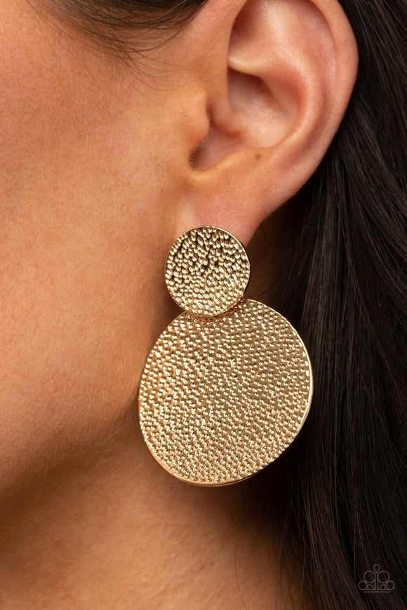 Paparazzi Refined Relic - Gold - Earrings  -  Delicately hammered in shimmery textures, curved gold discs delicately link into a stacked lure. Earring attaches to a standard post fitting.
