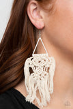 Paparazzi Modern Day Macrame - White - Earrings
White threaded tassels ornately knot at the bottom of a shimmery silver triangular frame, creating a macram inspired fringe. Earring attaches to a standard fishhook fitting.
