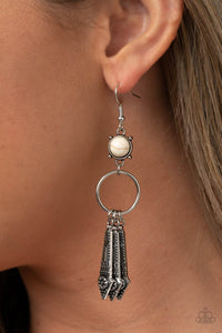 Paparazzi Prana Paradise - White - Earrings
Embellished with dainty flowers, flared silver bars glide along the bottom of a dainty silver ring that attaches to a white stone fitting, creating a whimsical lure. Earring attaches to a standard fishhook fitting.
