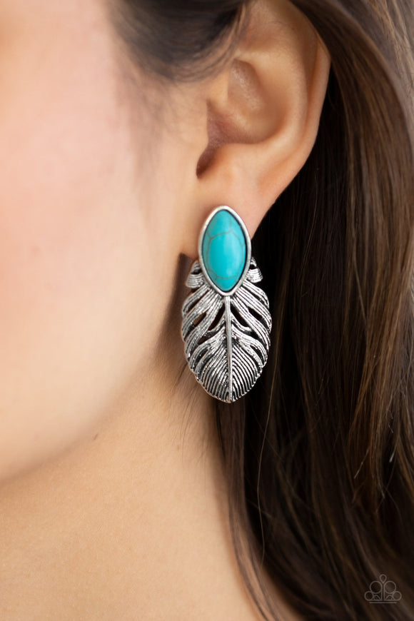 Paparazzi Rural Roadrunner - Blue - Earrings
Chiseled into a tranquil marquise shape, a refreshing turquoise stone is pressed into the top of an antiqued silver frame for a seasonal look. Earring attaches to a standard post fitting.
