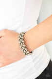 Paparazzi Vintage Venture - Brown - Bracelet
Faceted brown teardrop beads and shimmery silver studs coalesce into ornate frames. The whimsical frames are threaded along stretchy bands around the wrist for a seasonal look.
